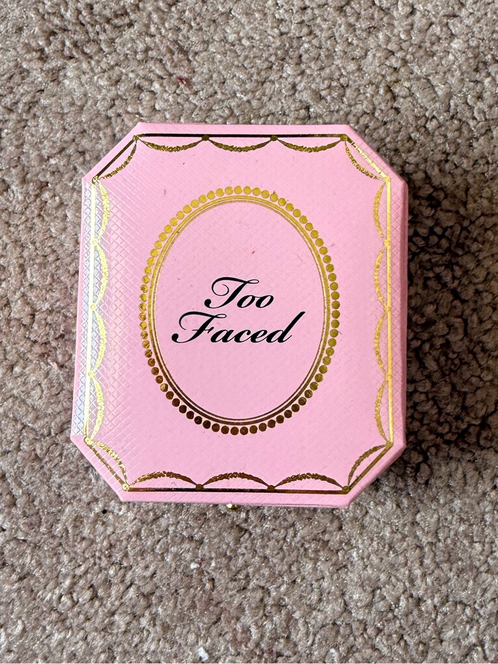 Too Faced Fancy Pink Diamond Highlighter